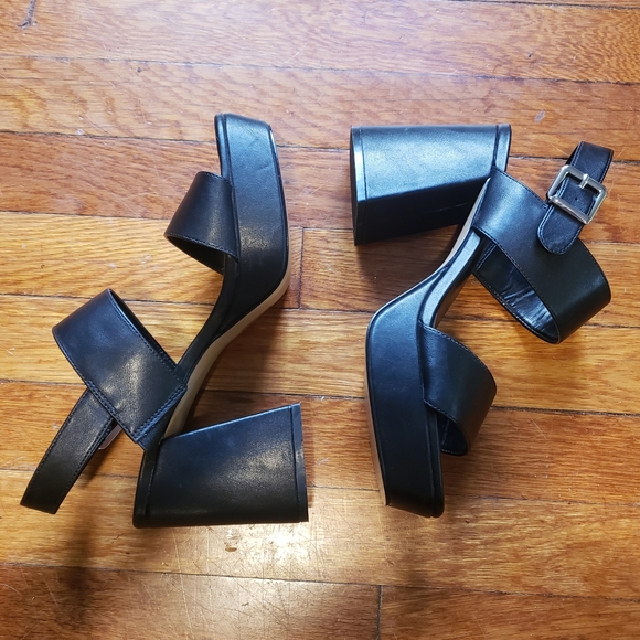 SOLD Urban Outfitters Austin Black Platform High Heel Sandals Sz 9 Chunky Block - Picture 2 of 8